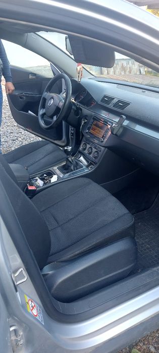 Vând Passat B6 Euro 5