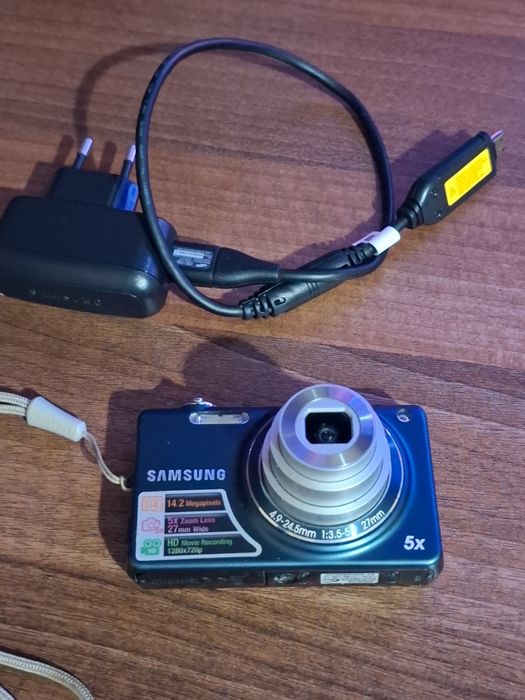 Aparat foto Samsung ST65•imprimă data si ora