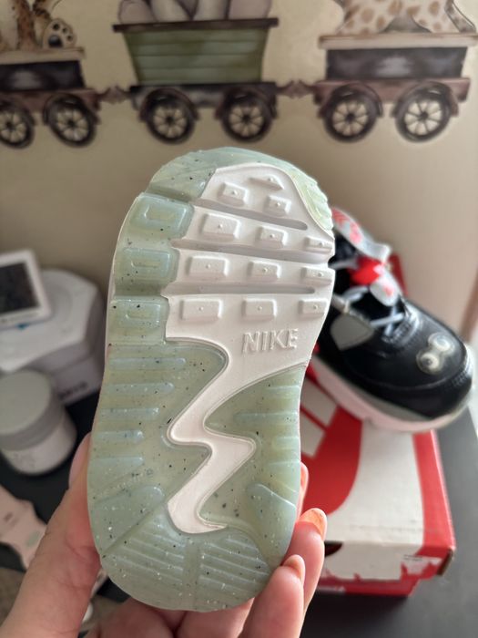 Маратонки Nike Air max