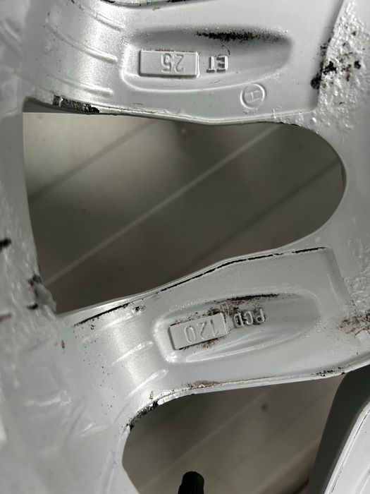 Оригинални Джанти с Гуми 5х120 18цола BMW