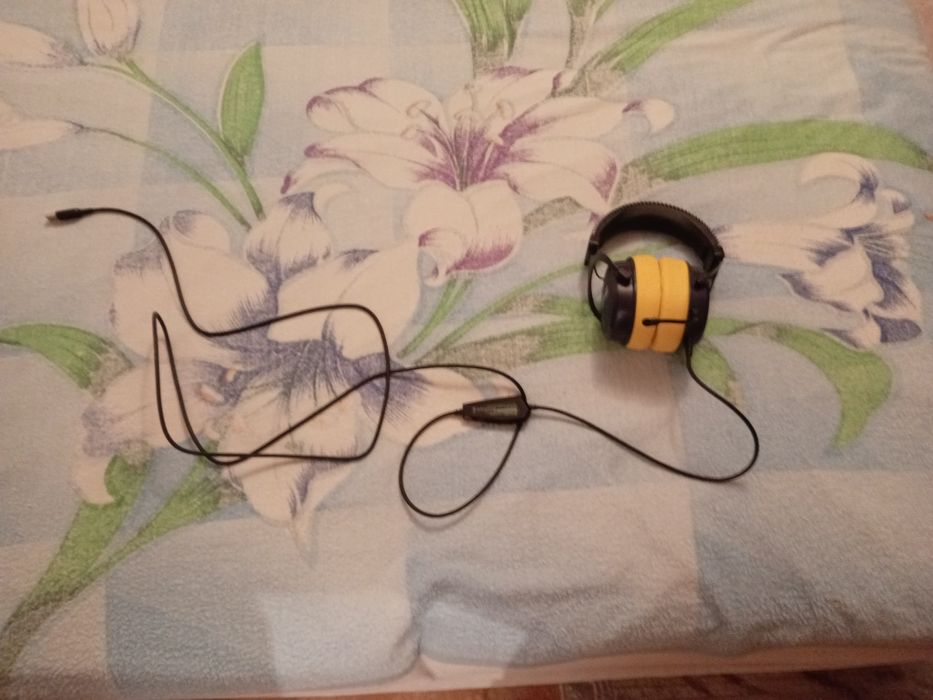 Продам наушники для компьютеров и для ноутбуков