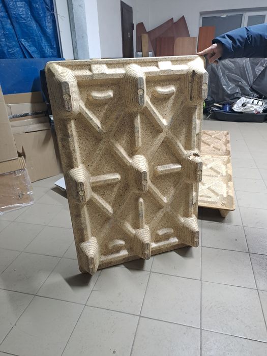 Отдам бесплатно палеты