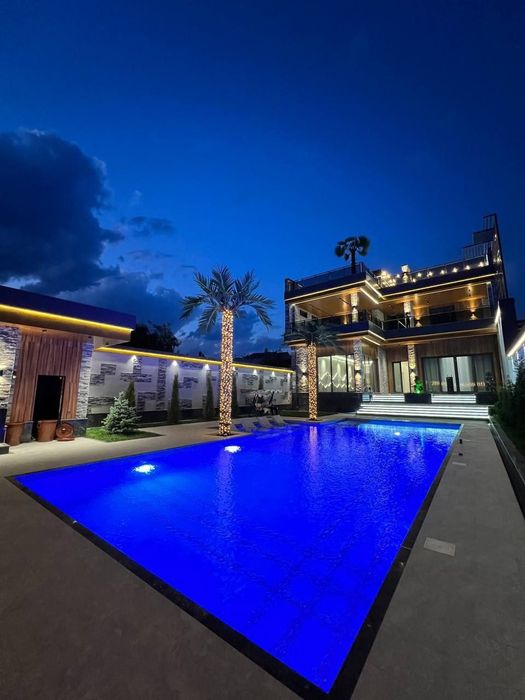 Супер Чегирма FLORENSIYA 20 кишилик Хай Тек