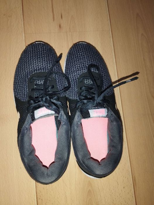 Маратонки Nike р.38, 24 см