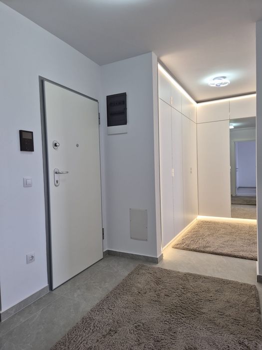 Proprietar - inchiriez ap 2 camere in Casa Nobel