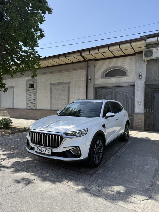Hongqi HS 5 Full
