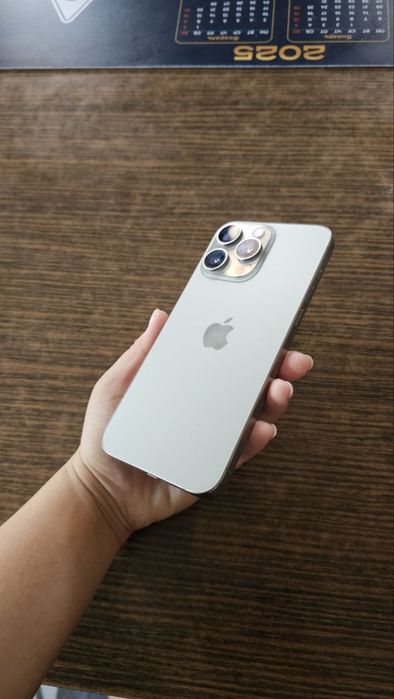 Айфон 15 pro max