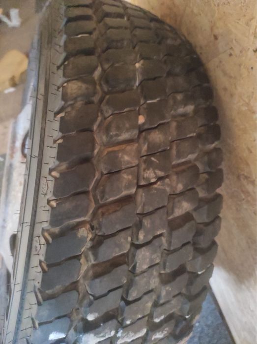 Продам резину с диском