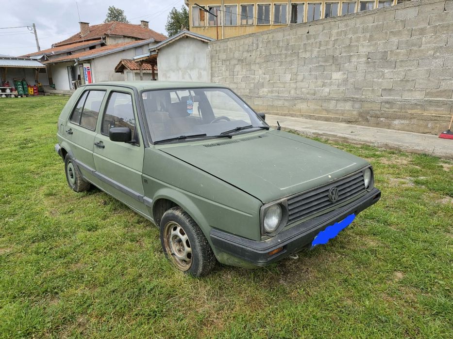 VW Golf ДИЗЕЛ добро състояние