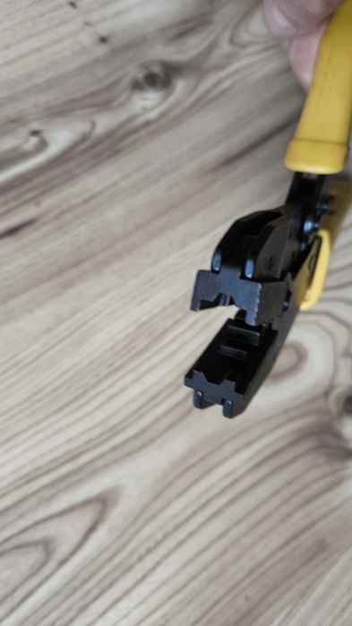 Клещи за кримпване (кербоване)