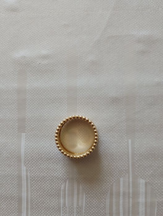 Золото продам 585