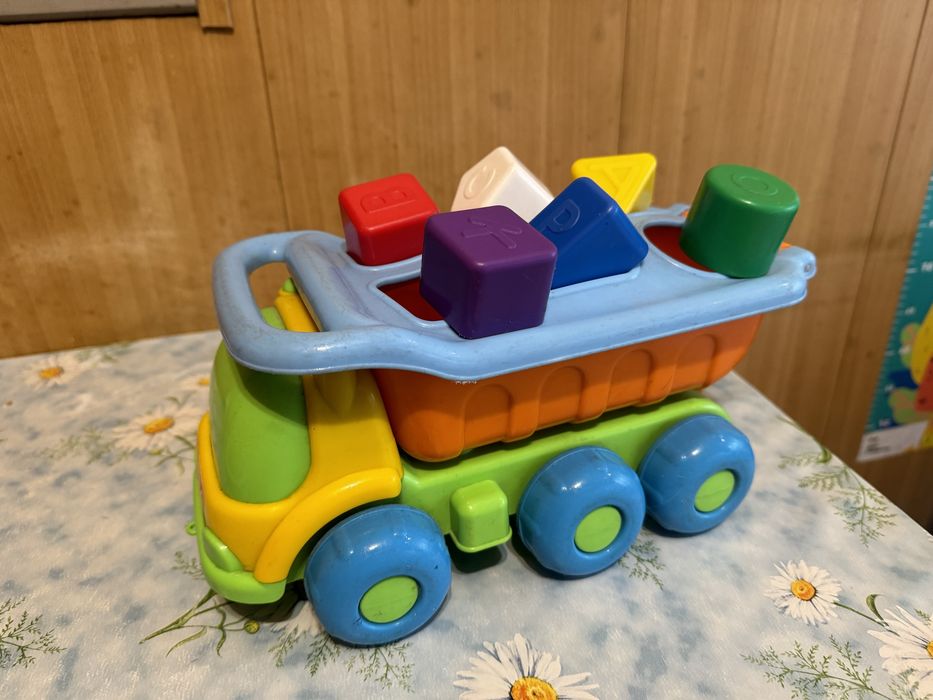 Детские игрушки продам