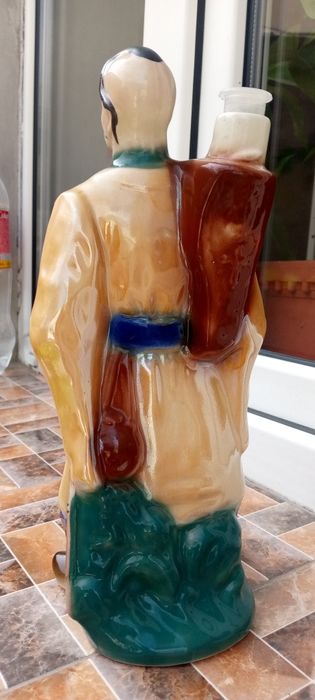 Продам художественный сосуд