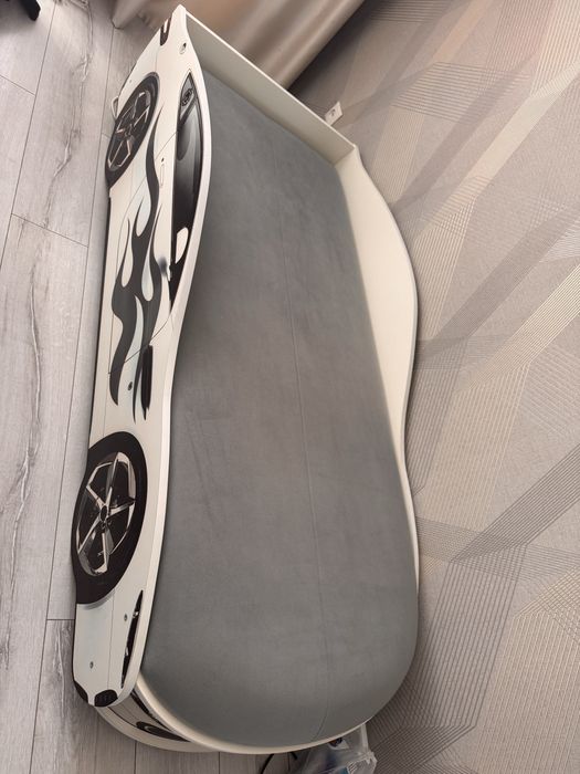 Продам детскую кровать