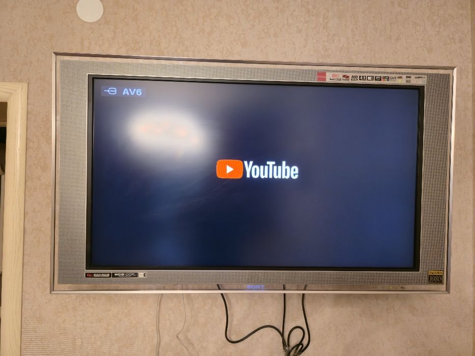 ЖК Sony телевизор.  49 дюймов