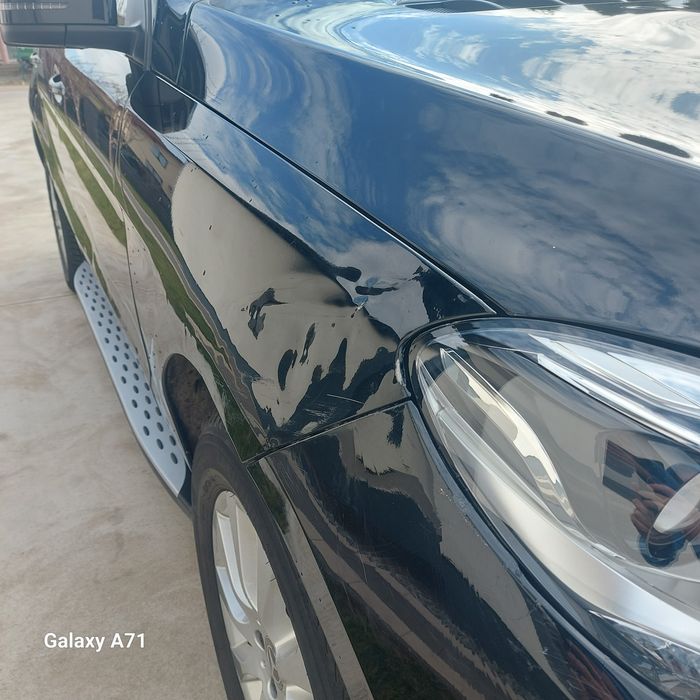 Mercedes Benz GLE 250 d 4matic usor avariat 2017