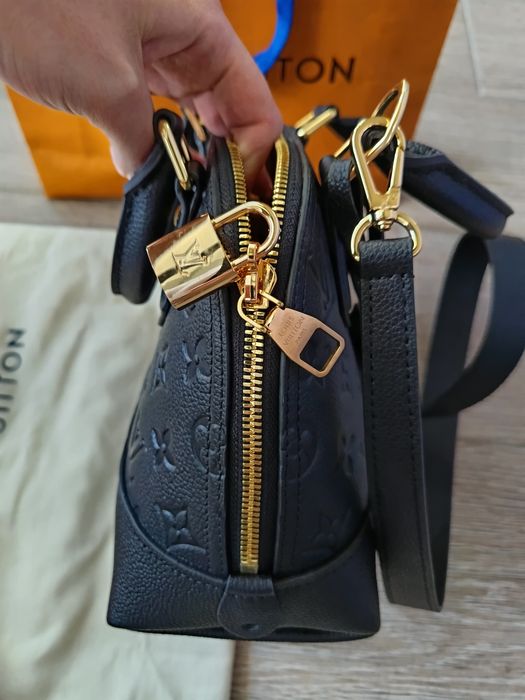 Louis Vuitton Alma Neo
