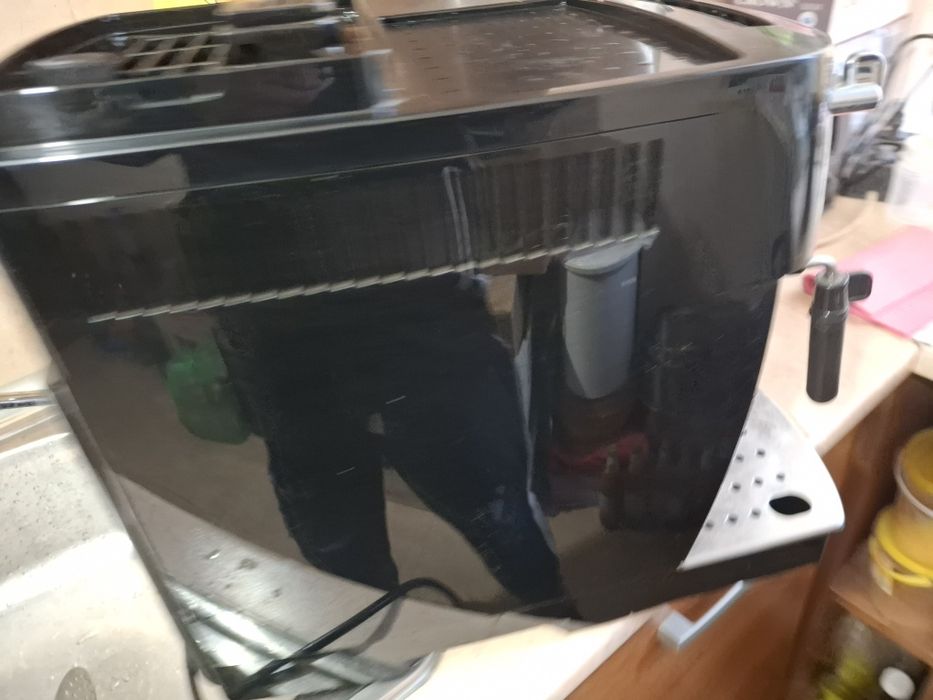 Кафе машина.Делонги