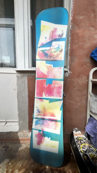 Сноуборд и ботинки