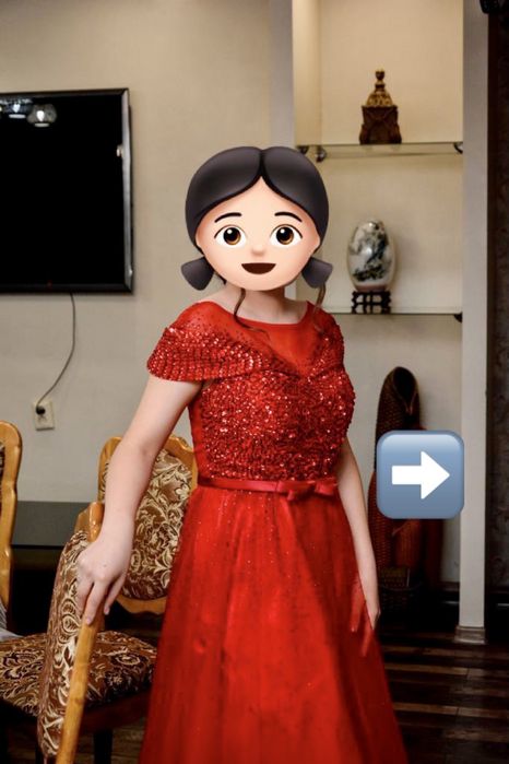 Платье праздничное!