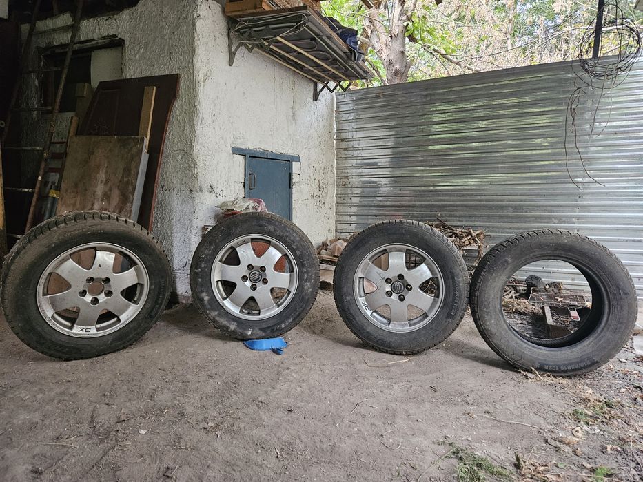 Диски с шинами зима.