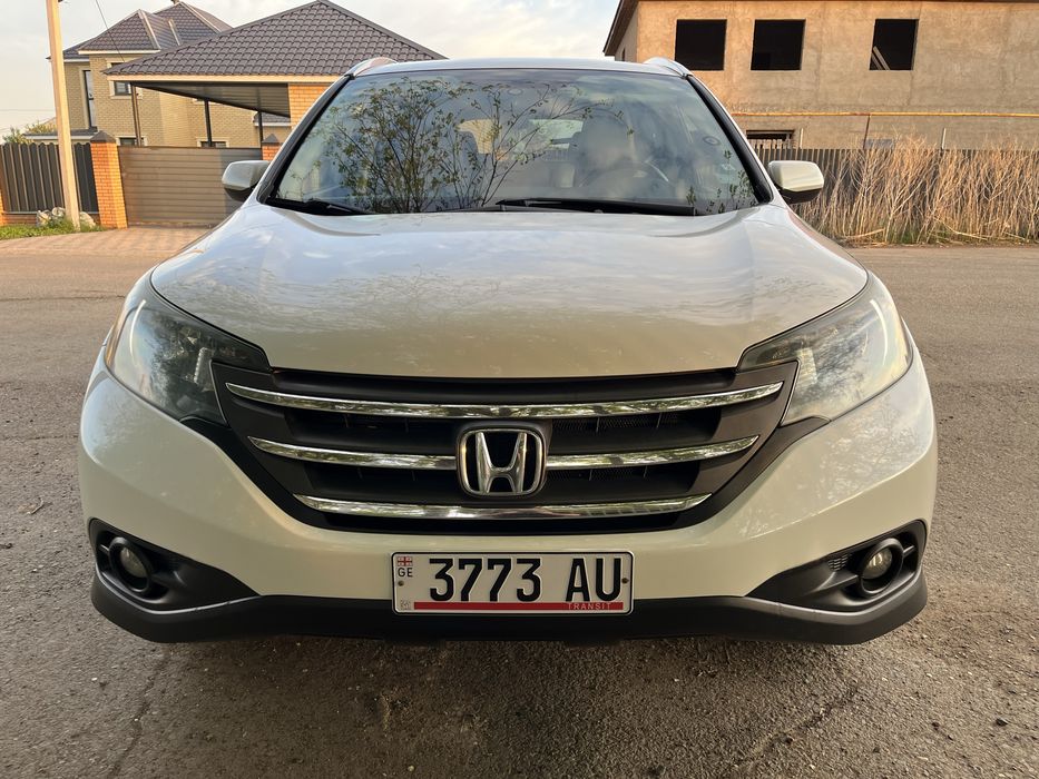 Продам Honda CR-V 2014 г