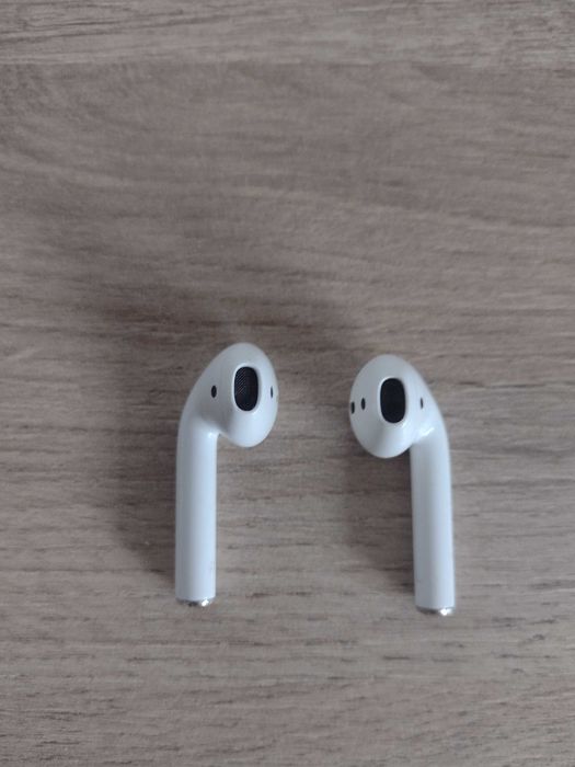 Apple Airpods 2gn лява и дясна слушалка