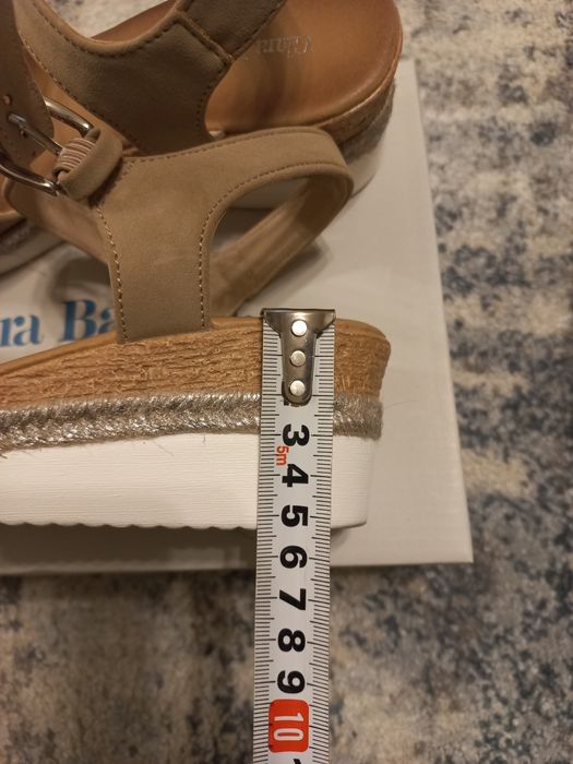 Сандали Clara Barson