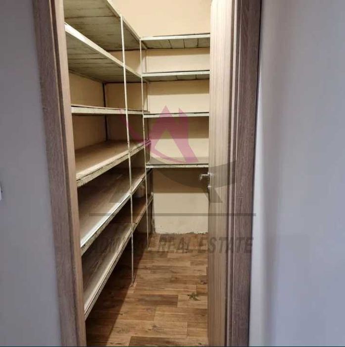 Дава се под наем Четиристаен апартамент в Варна, Цветен квартал - 93 кв.м за 600 € - Снимка #7