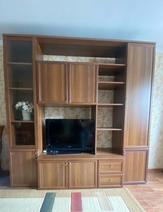 Стенка в гостиную