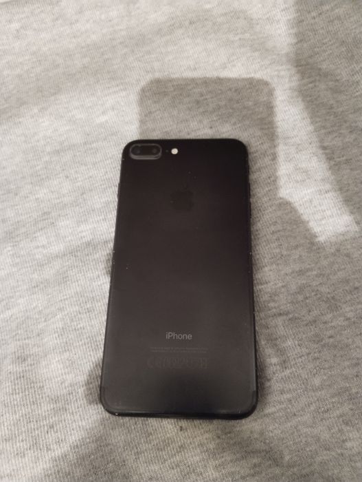 iPhone 7 plus black
