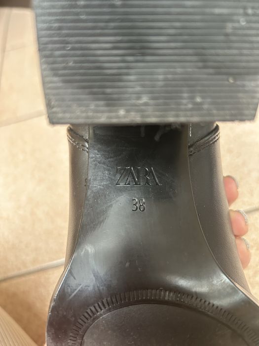Боти Zara размер 38