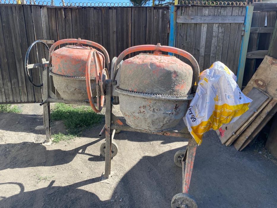 Бетономешалка продам