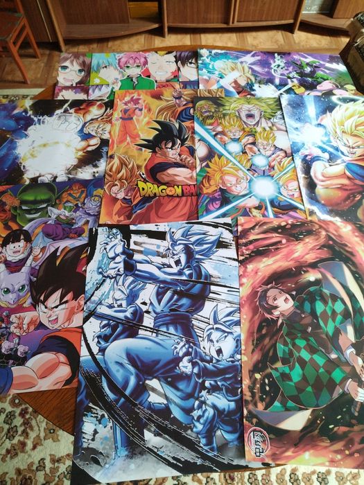 Продам с доставкой постеры