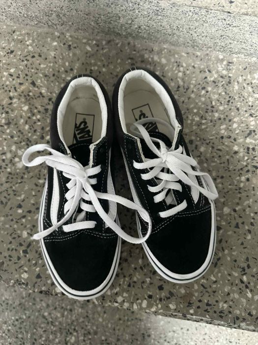 Детски кецове на Vans
