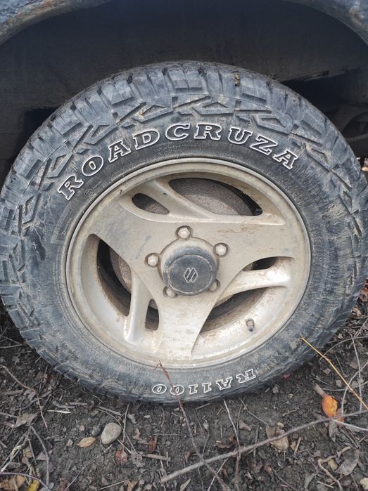 Джанти с гуми за Сузуки витара