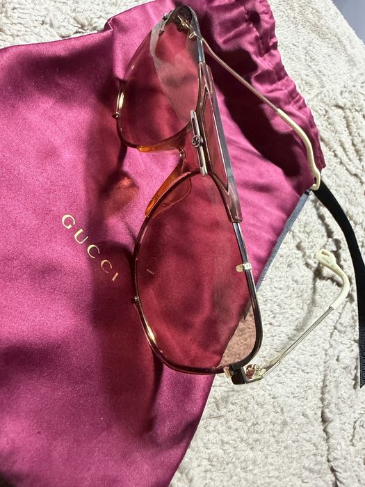 Ochelarii  de soare Gucci