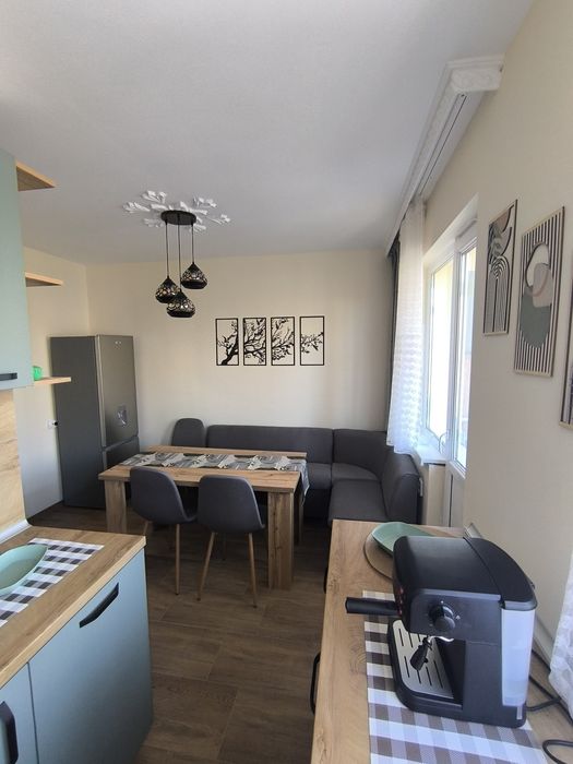 Дава се под наем Четиристаен апартамент в Варна, Автогара - 86 кв.м за 698.19 € - Снимка #6