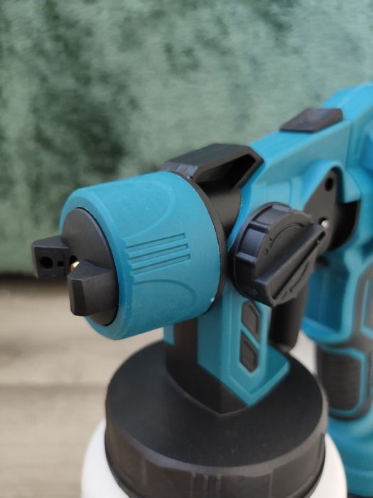 Pistol vopsit portabil pe baterie nou