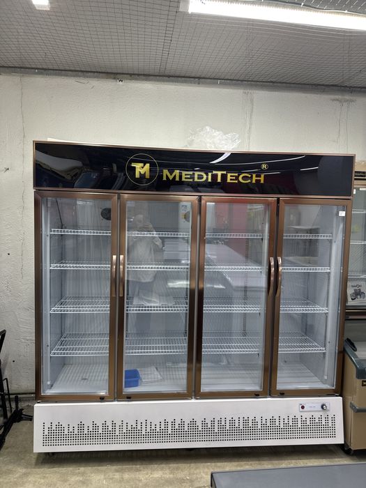 Витринный холодильники