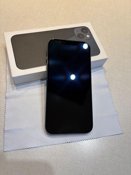 iPhone 13 midnight 128gb