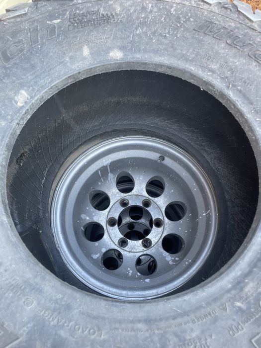 Продам балоны с диками срочно