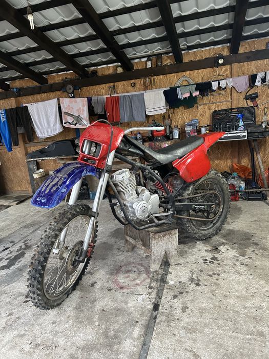 Cross Aprilia  200 cc