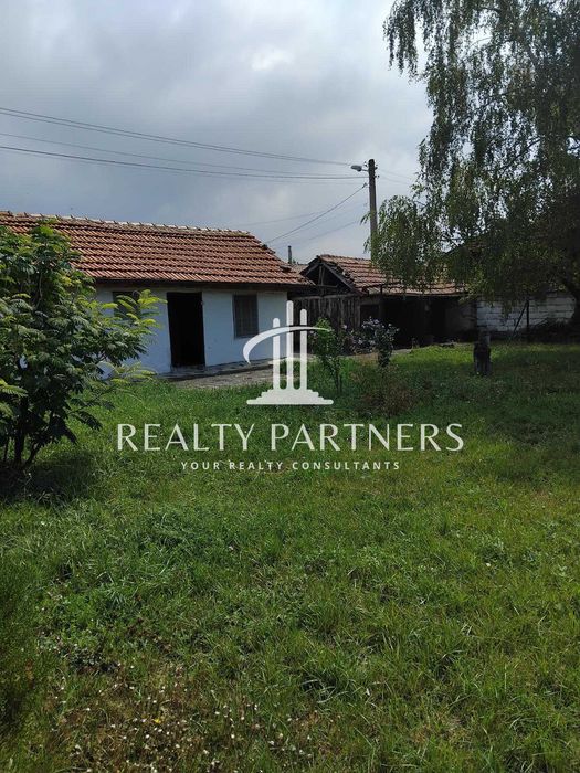 Продава се Къща в с. Долни Раковец, Област Перник - 100 кв.м за 1350 €/кв.м - Снимка #2