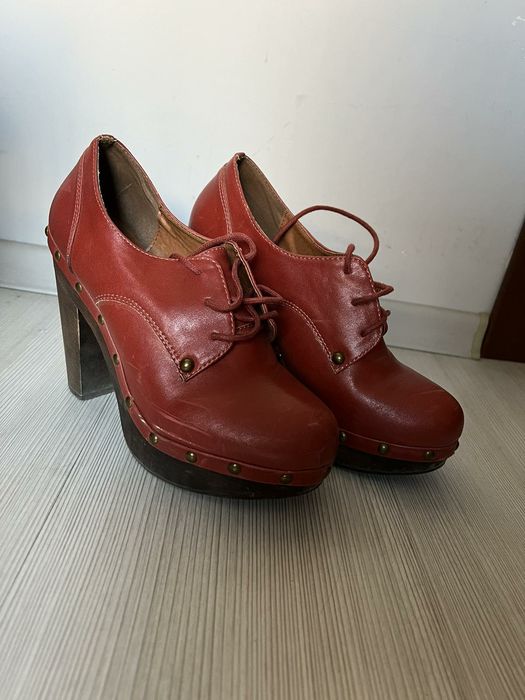 Обувки, сандали естествена кожа