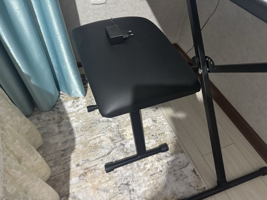 продам синтезатор yargo key 300 pack