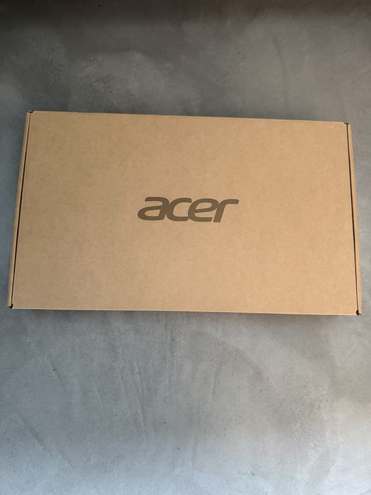 НОВ! Acer Aspire 17 / Intel Core 7 150U / 32GB RAM / 1TB SSD