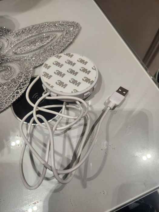 Беспроводная зарядка 15W