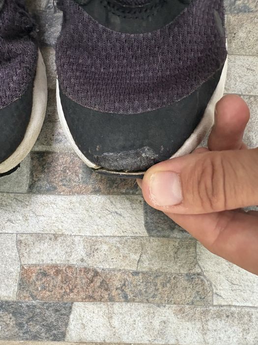 Детски маратонки under armour 28 и найк 30 номер