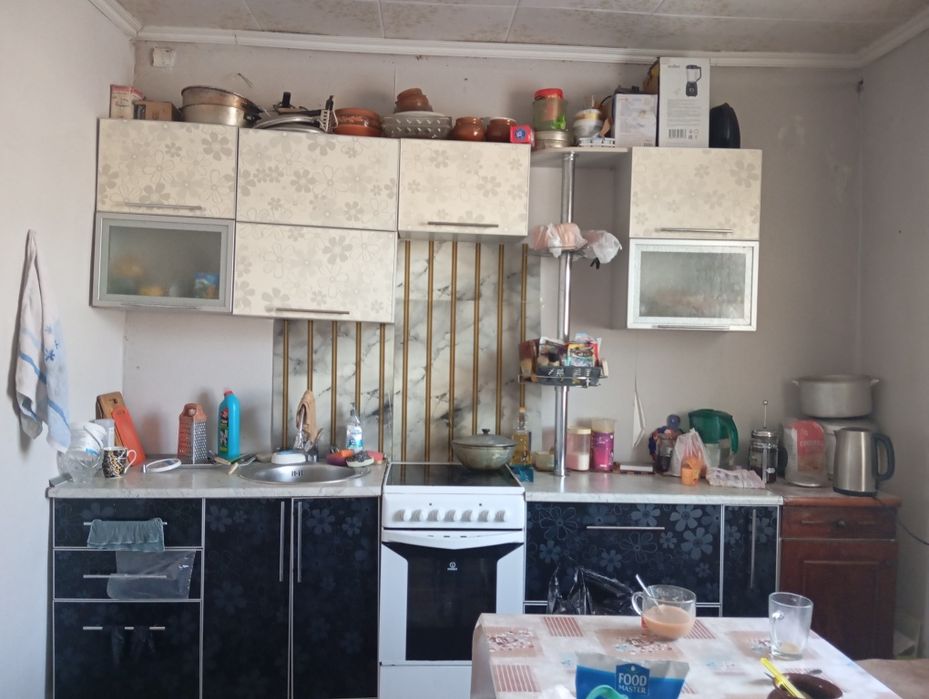 Дом село Луганск